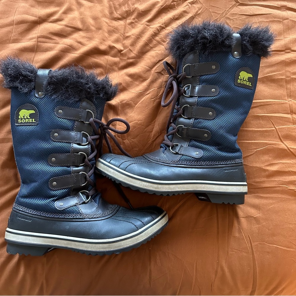 Sorel Tofino Snow Boots
